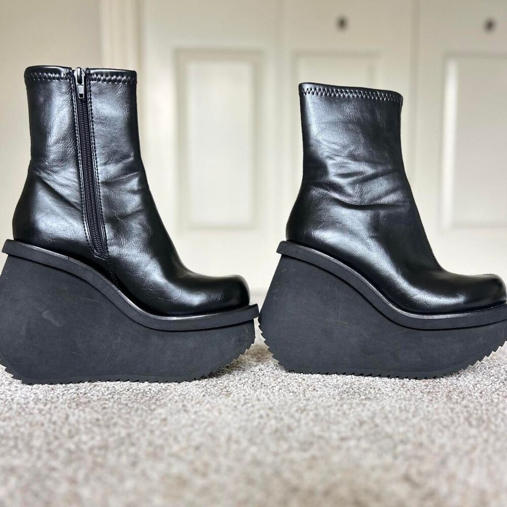 Jeffrey Campbell Platform Wedge Boots Black Ankle Booties Goth Grunge Sz 6.5